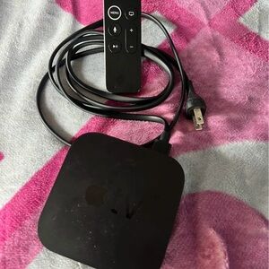 Apple Black Streaming Device with Remote